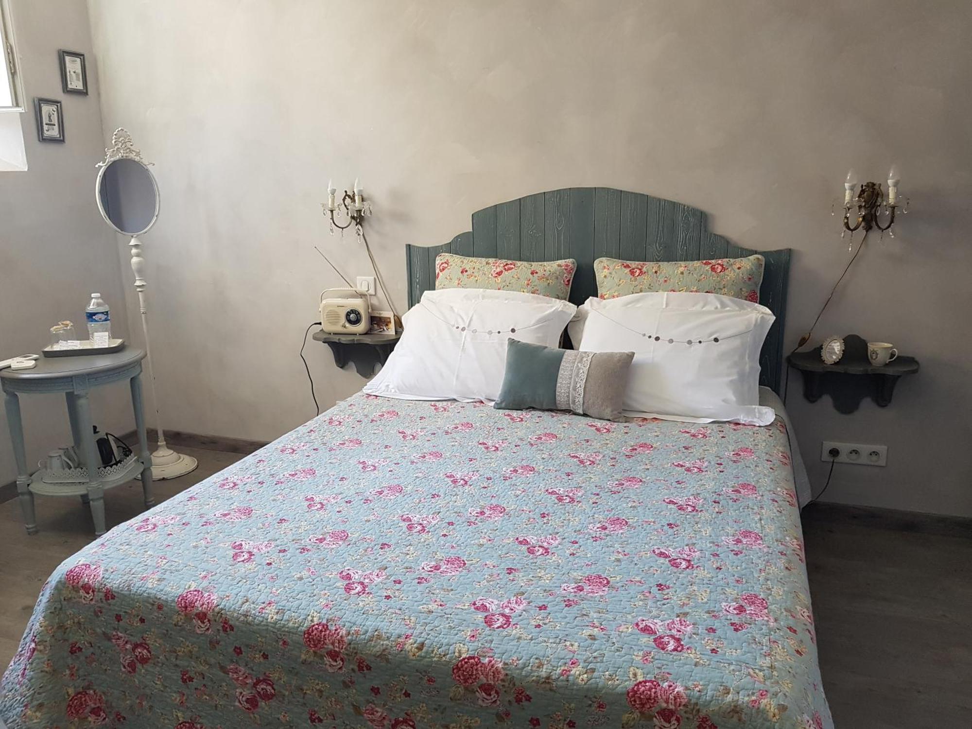 Chambres D'Hotes L'Oreliane En Provence Only Adult Chateauneuf-de-Gadagne Ngoại thất bức ảnh