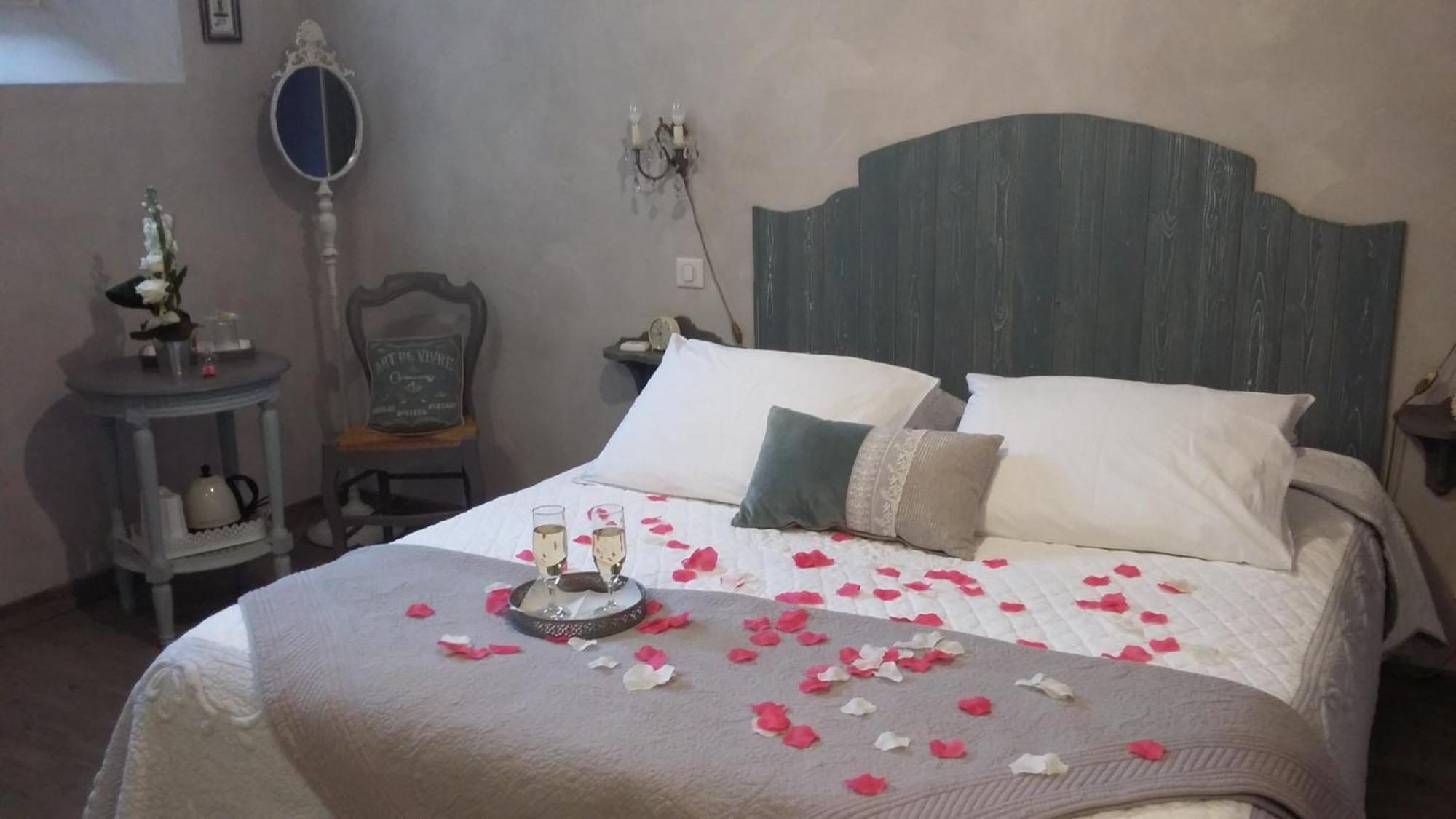 Chambres D'Hotes L'Oreliane En Provence Only Adult Chateauneuf-de-Gadagne Ngoại thất bức ảnh