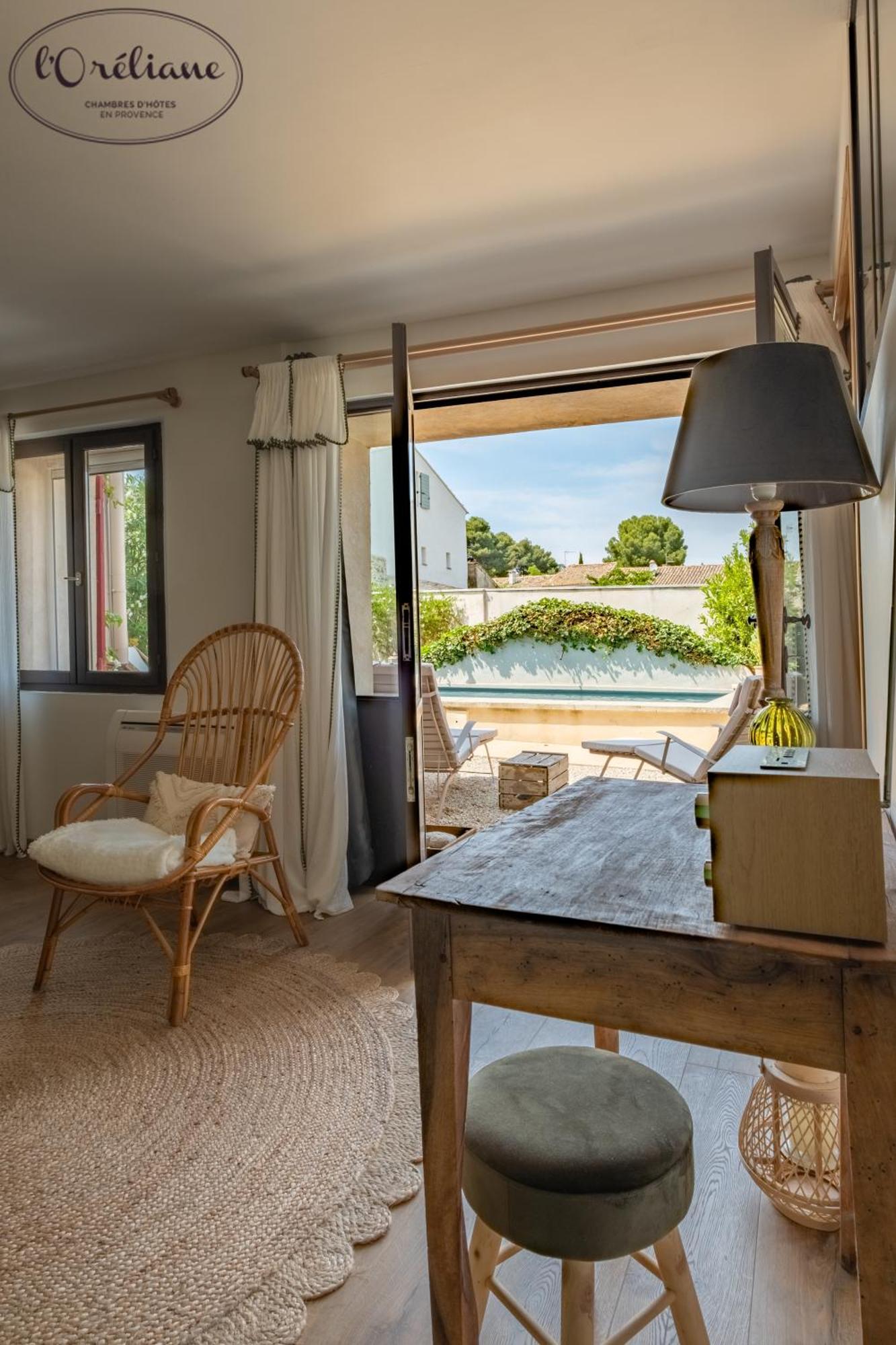 Chambres D'Hotes L'Oreliane En Provence Only Adult Chateauneuf-de-Gadagne Ngoại thất bức ảnh